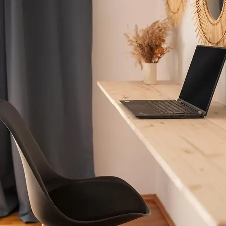 Collective Harmony 3 Bedroom Ideal For Business & Groups * Τίρανα