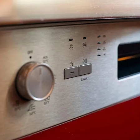 Collective Harmony 3 Bedroom Ideal For Business & Groups * Τίρανα