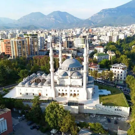 Collective Harmony 3 Bedroom Ideal For Business & Groups Διαμέρισμα Τίρανα